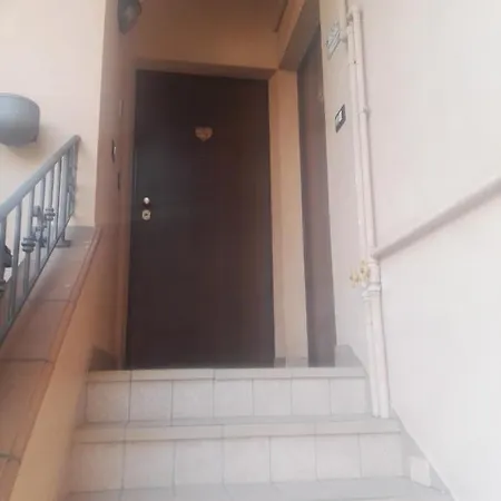 Le Mansarde Di Via Isonzo Apartment Chieti Exterior photo